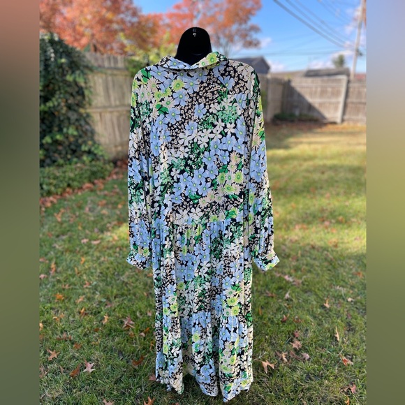H&M Floral Tiered Long Maxi Dress Size XL Shift Collared Cottagecore Prairie‎ - Picture 3 of 11